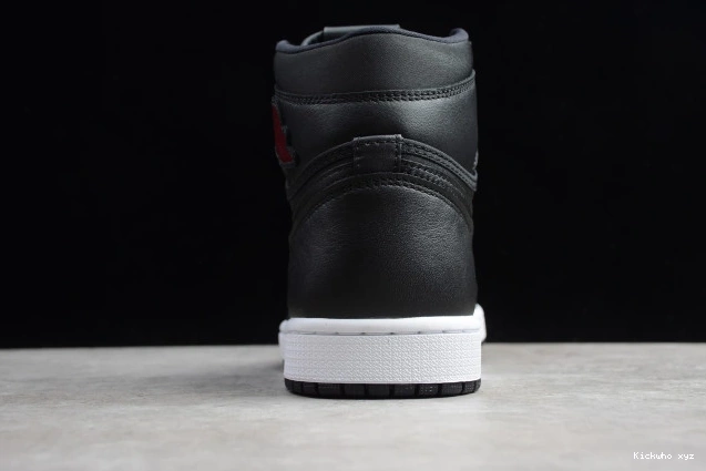 Satin Black 1 Retro Air Jordan 555088-060 OG High 0620
